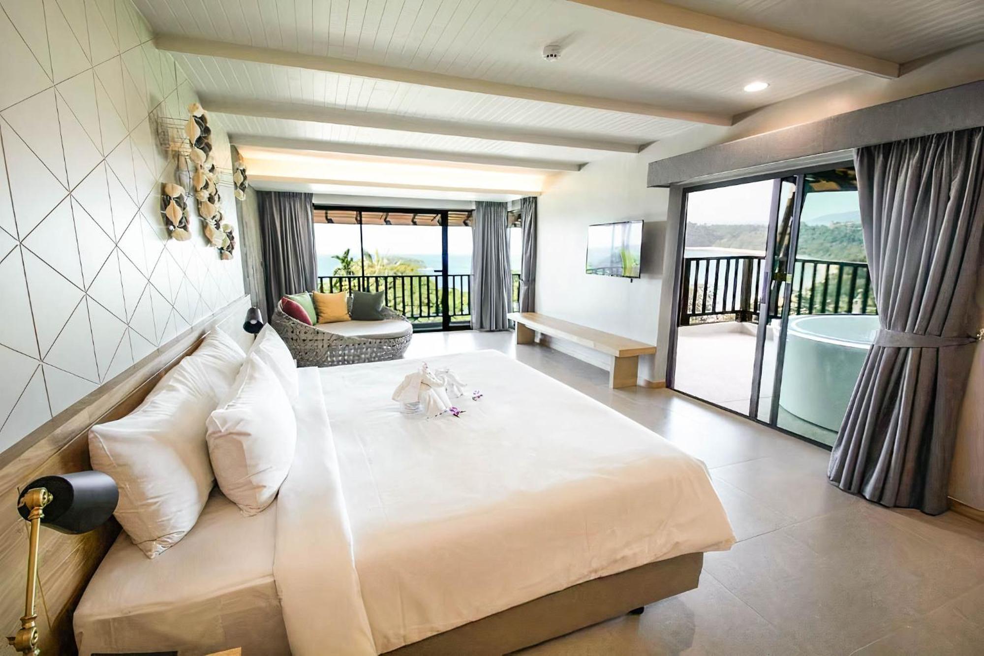 Andaman Cannacia Resort & Spa - Sha Extra Plus Kata-stranden Eksteriør bilde Deluxe Ocean View