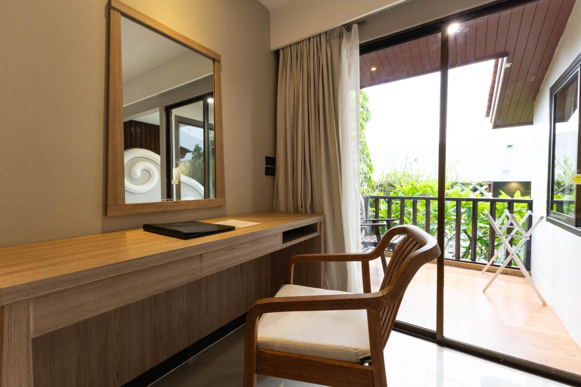 Andaman Cannacia Resort & Spa - Sha Extra Plus Kata-stranden Eksteriør bilde