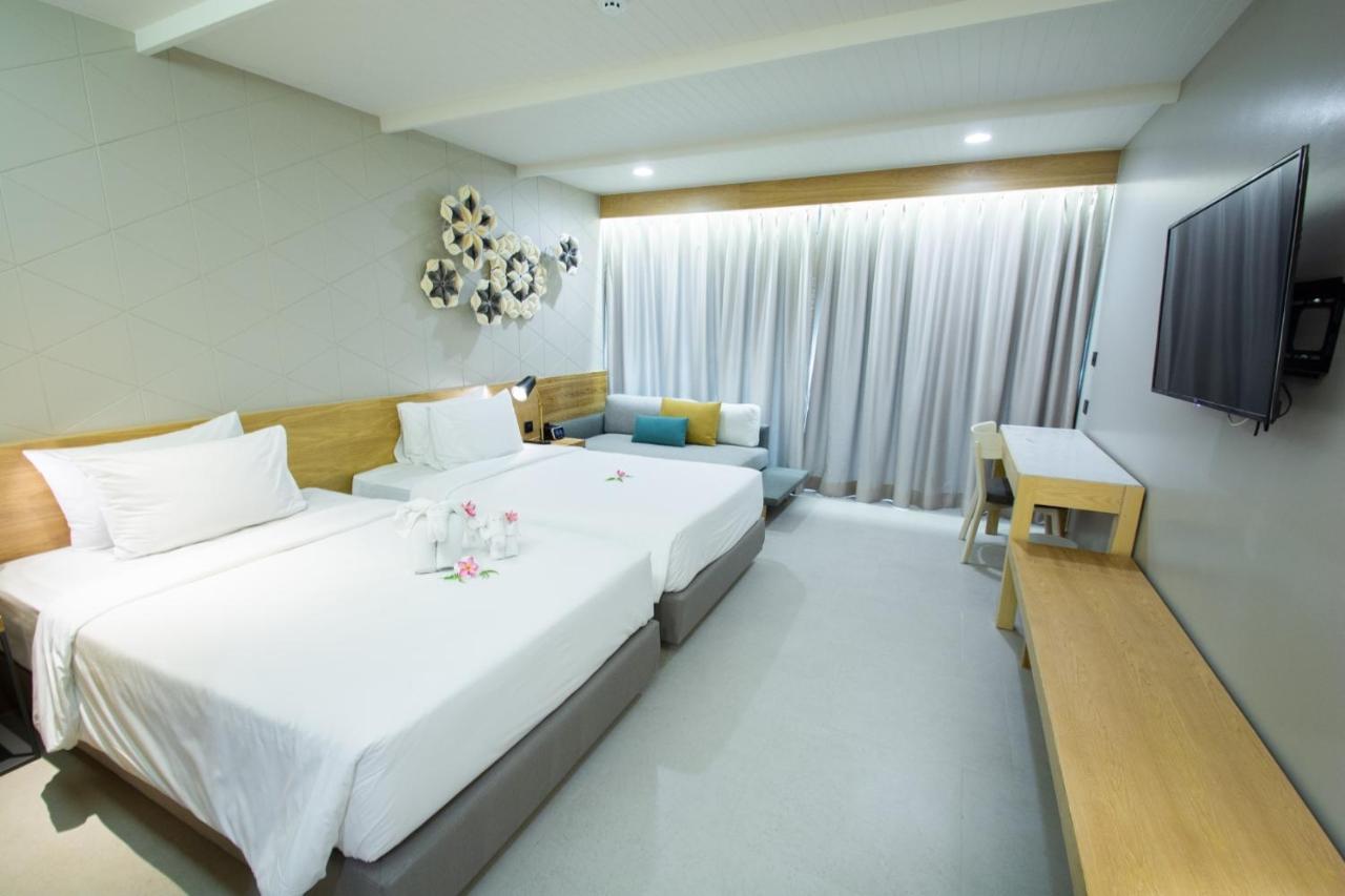 Andaman Cannacia Resort & Spa - Sha Extra Plus Kata-stranden Eksteriør bilde Deluxe Room